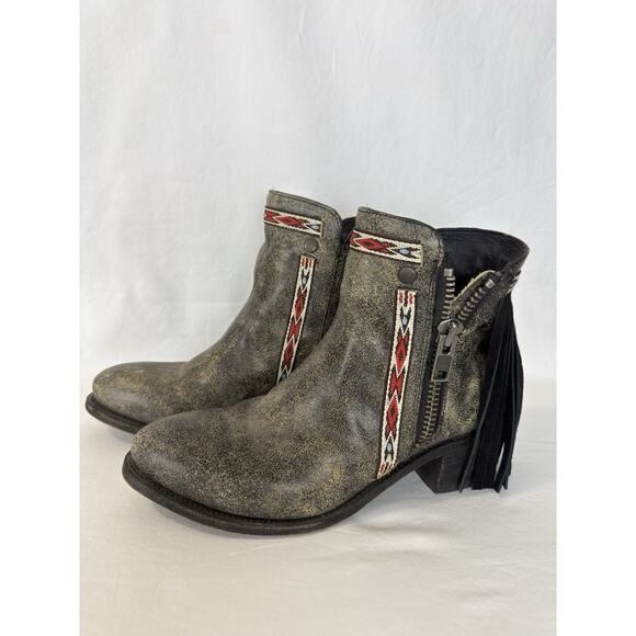 Corral Women’s Black Leather Ankle Boots J-Toe Fringe & Aztec Embroidery Size 10 - Picture 2 of 13